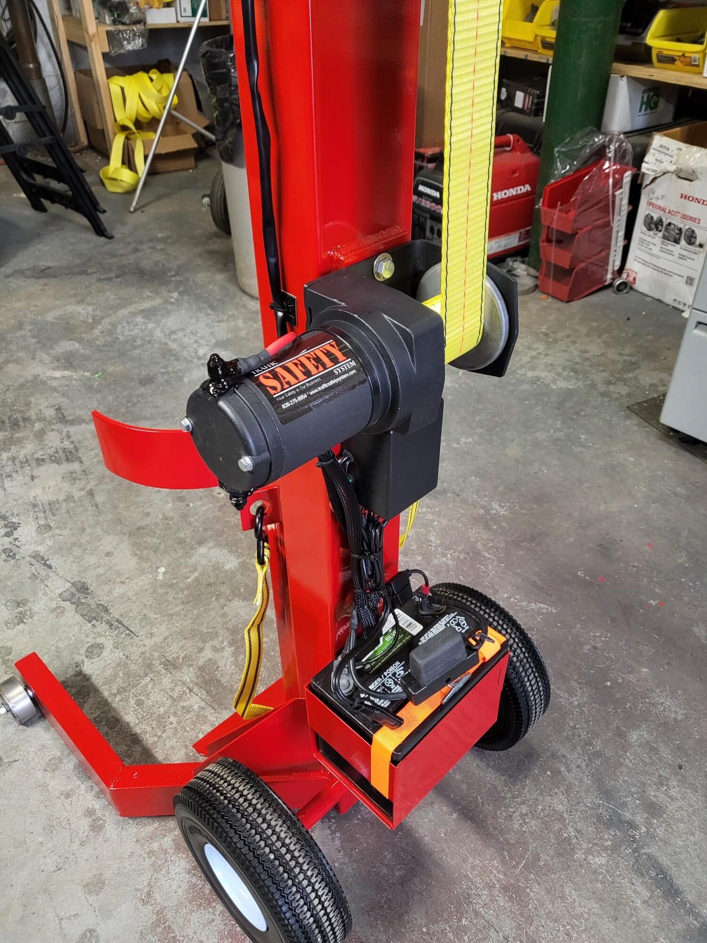 Tank Lifter 12 volt Compressed Gas Cylinder Handler TSS100-TL-12v