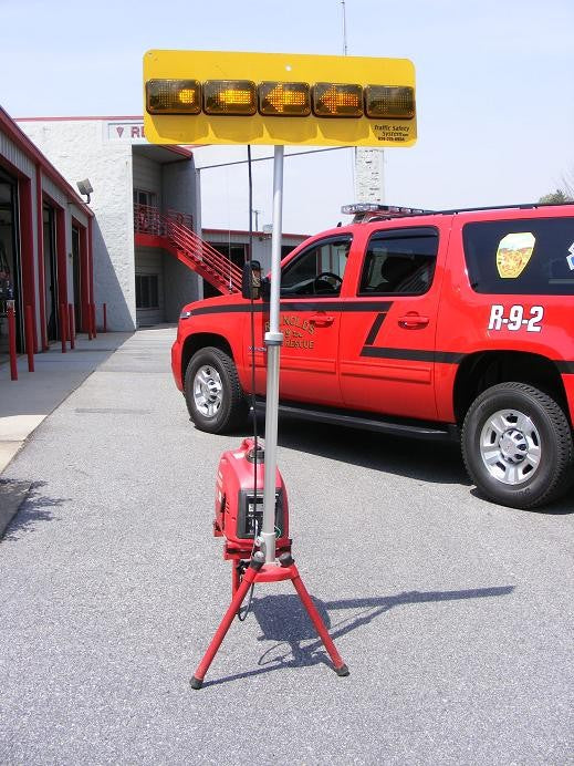 Hitch Mounted Portable 5 LED Traffic Arrow Board HM1-AB