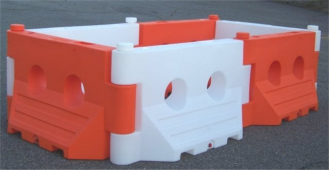 Water Filler Barriers and fencing ATM 590